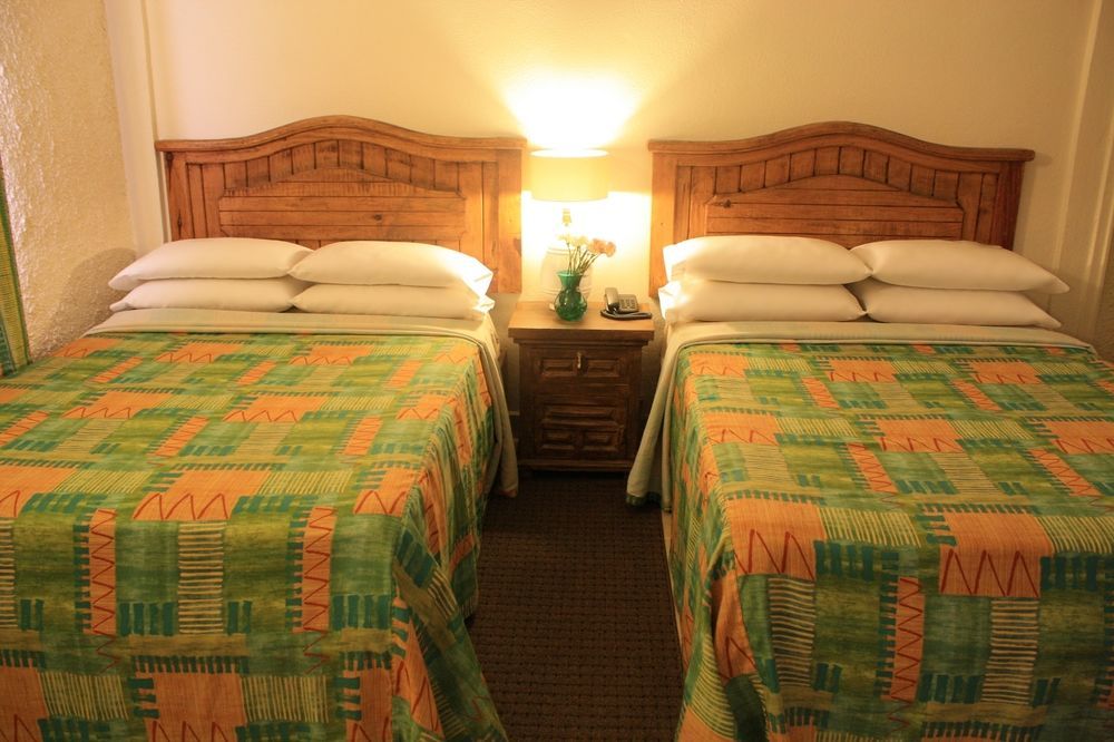 Hotel Abadia Plaza Гуанахуато Екстериор снимка