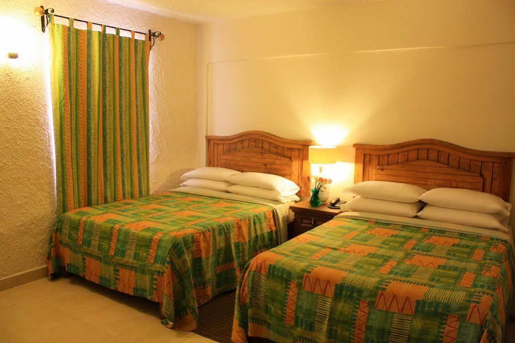 Hotel Abadia Plaza Гуанахуато Екстериор снимка